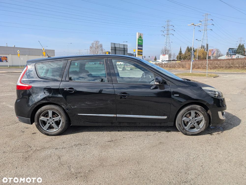 Renault Grand Scenic Energy dCi 130 Start & Stop Bose Edition - 14