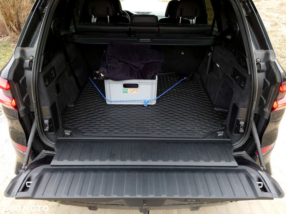 BMW X5 xDrive40d - 26