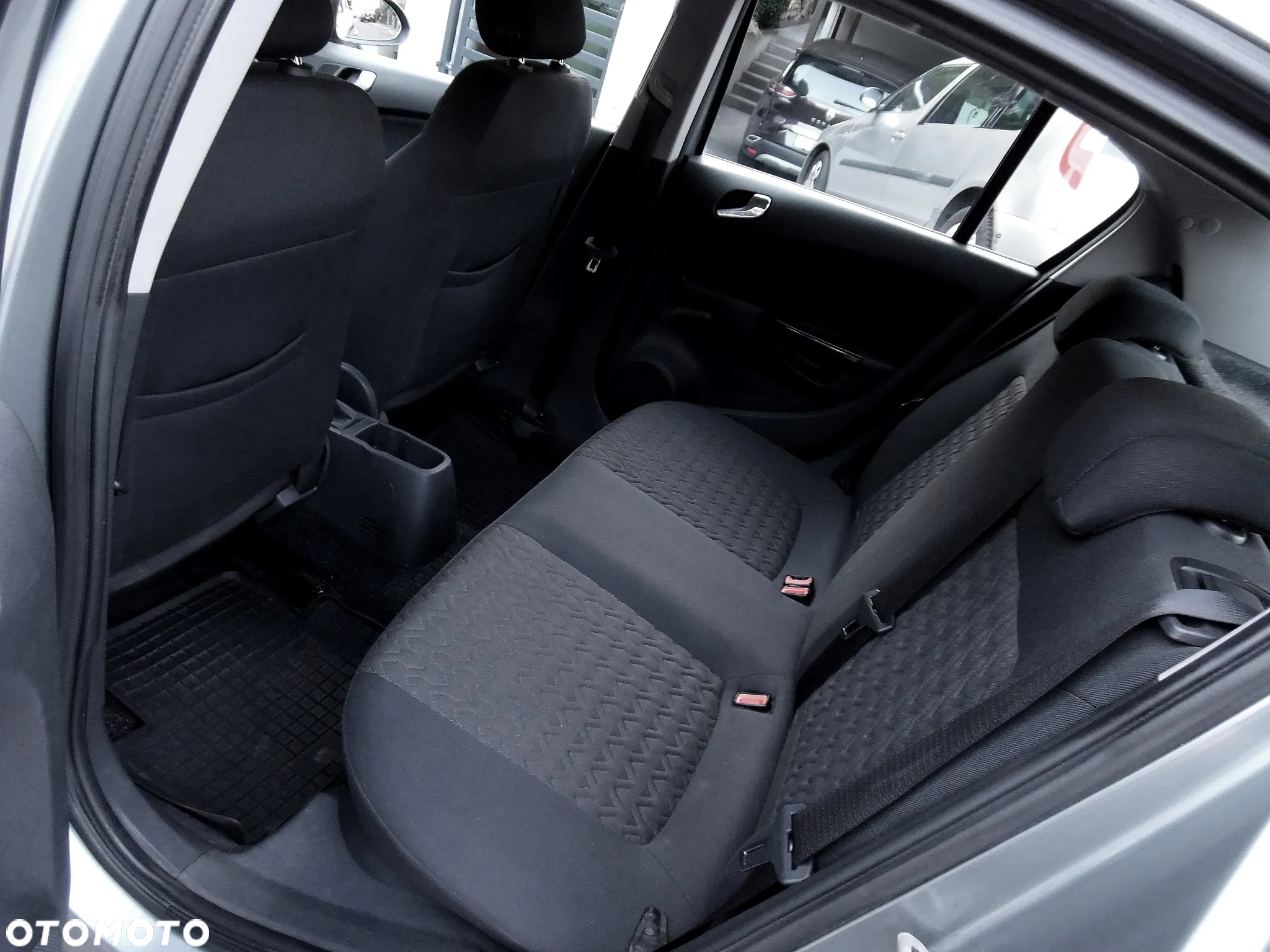 Opel Corsa - 9