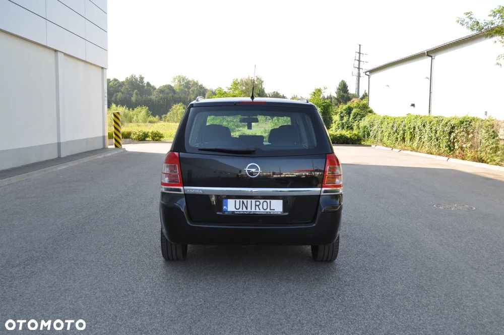 Opel Zafira 1.8 Family - 9