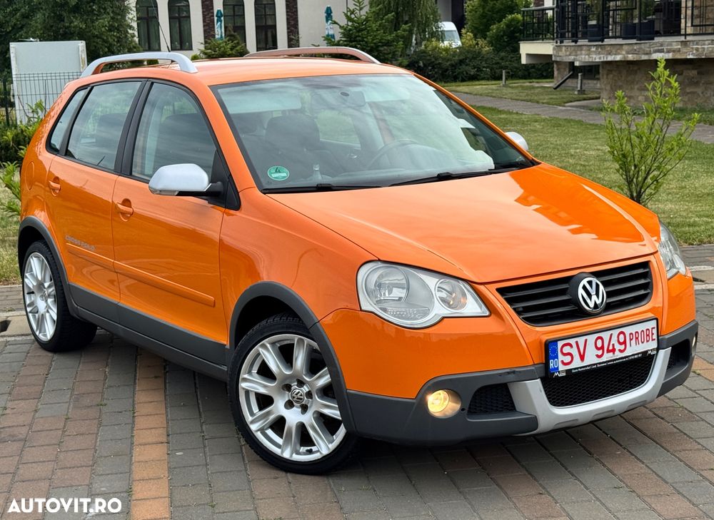 Volkswagen Polo 1.6 CrossPolo - 1