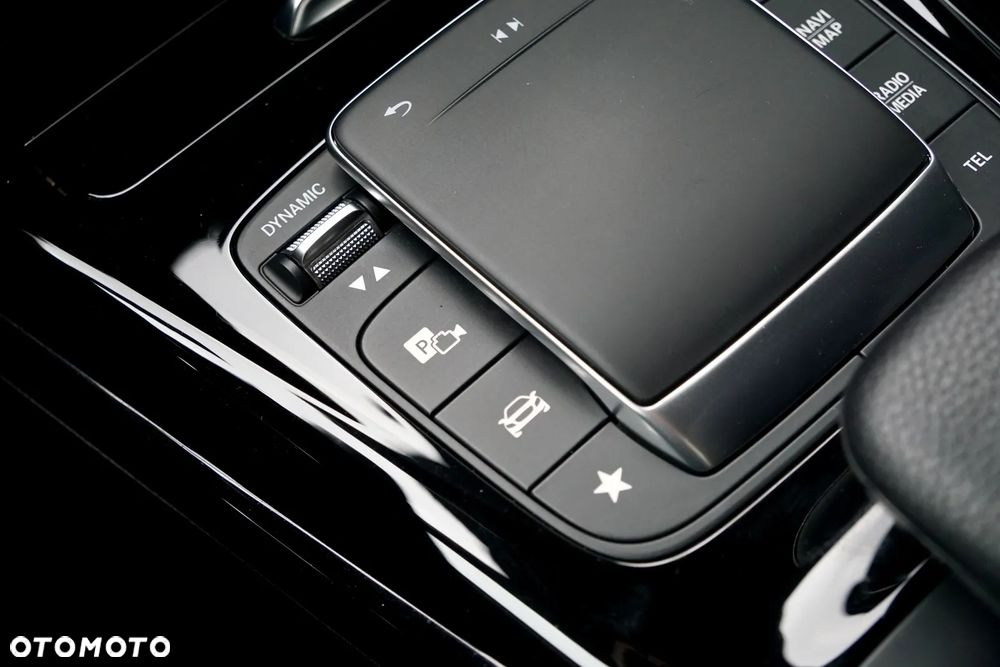 Mercedes-Benz CLA AMG 35 4-Matic 7G-DCT - 39