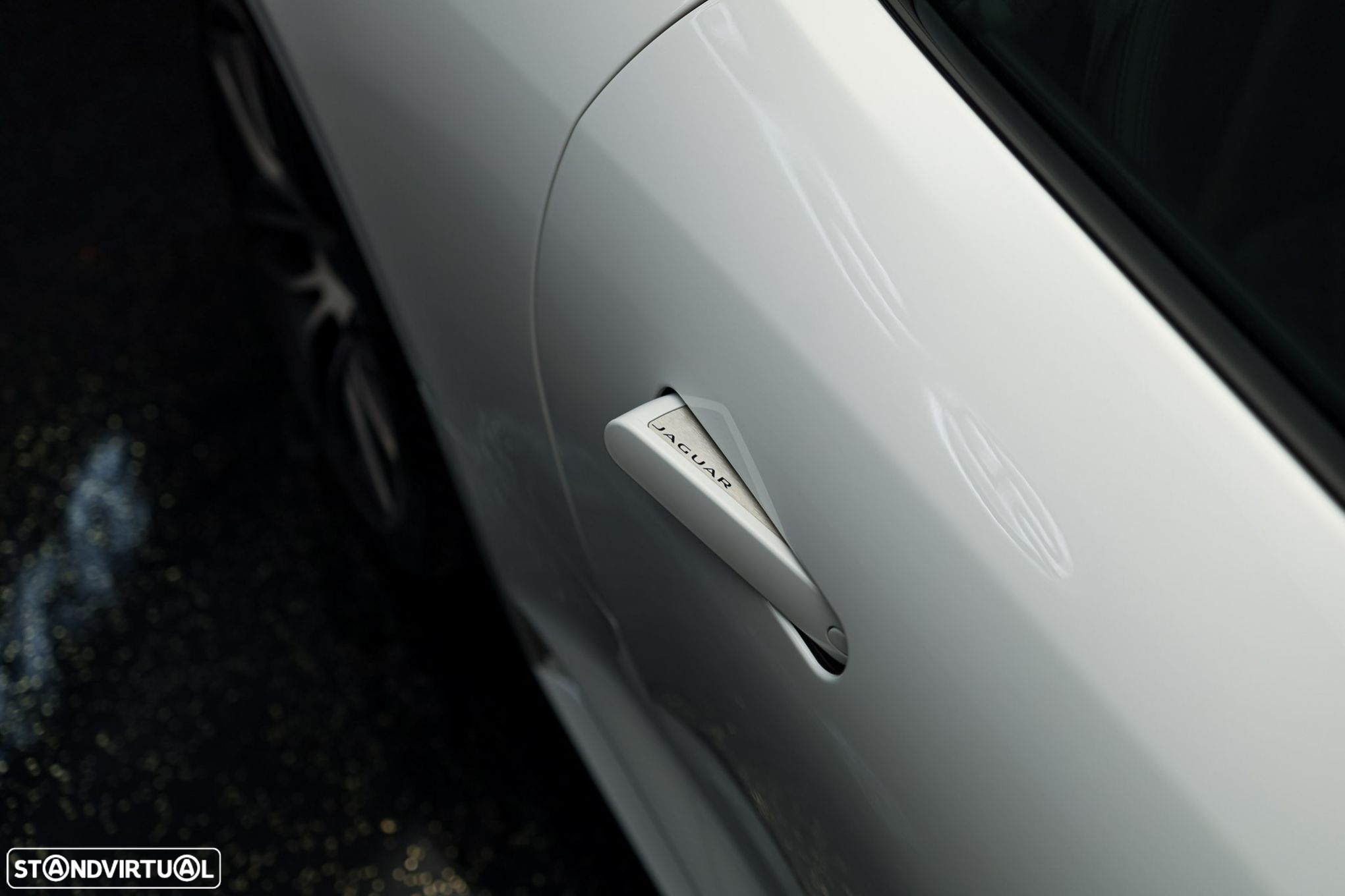 Jaguar F-Type 2.0 i4 R-Dynamic - 24