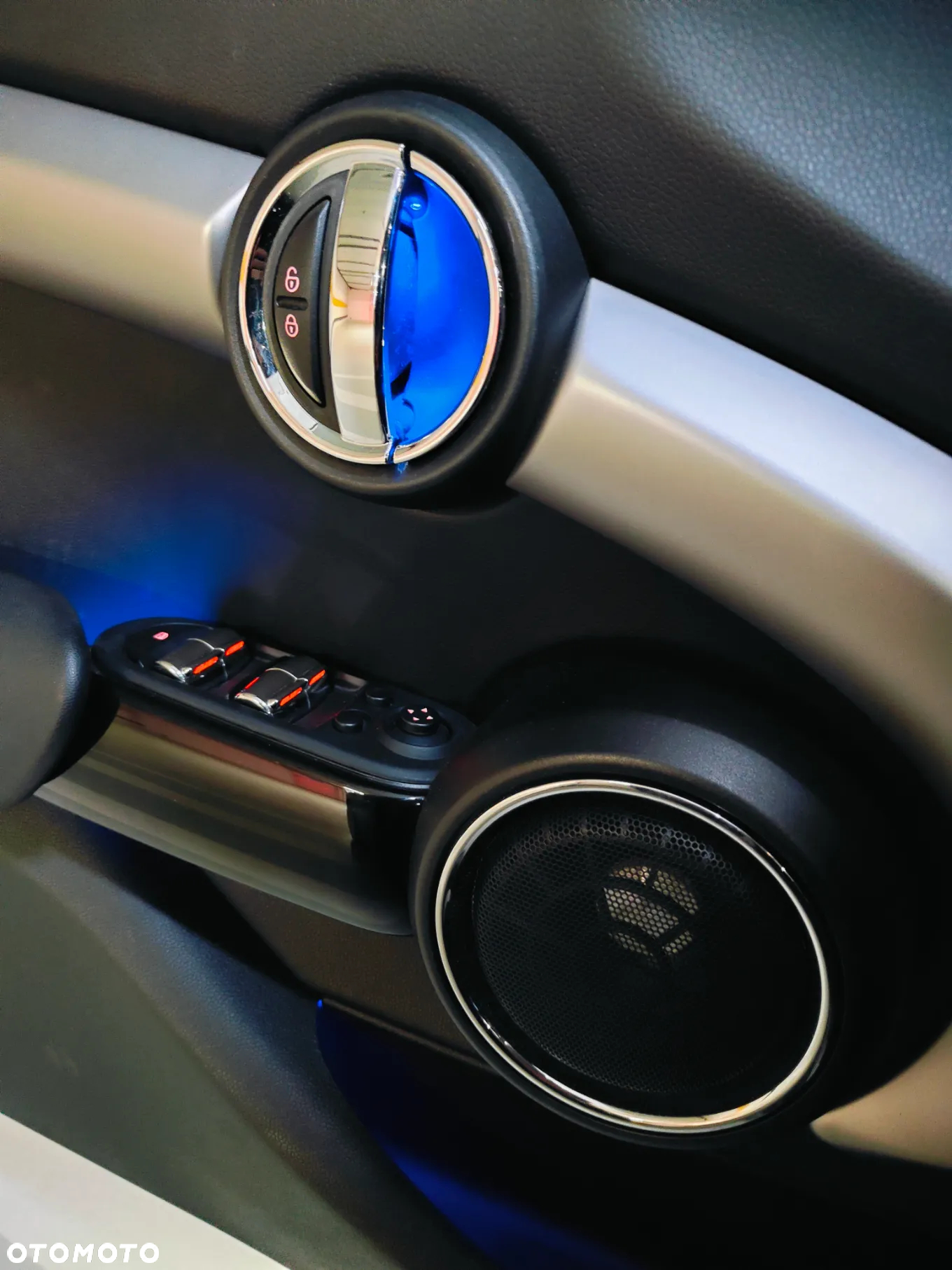 MINI Cooper Standard - 26