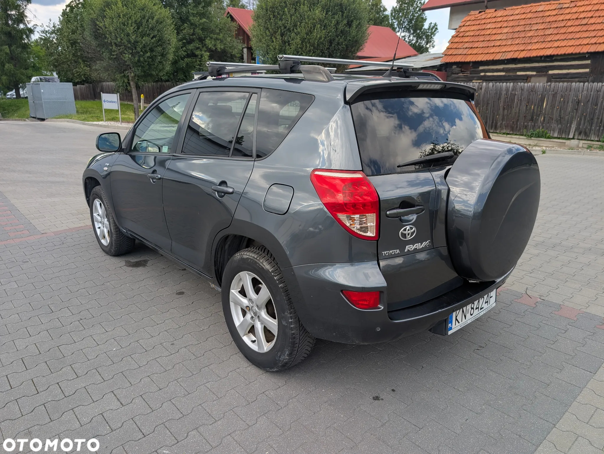 Toyota RAV4 - 7