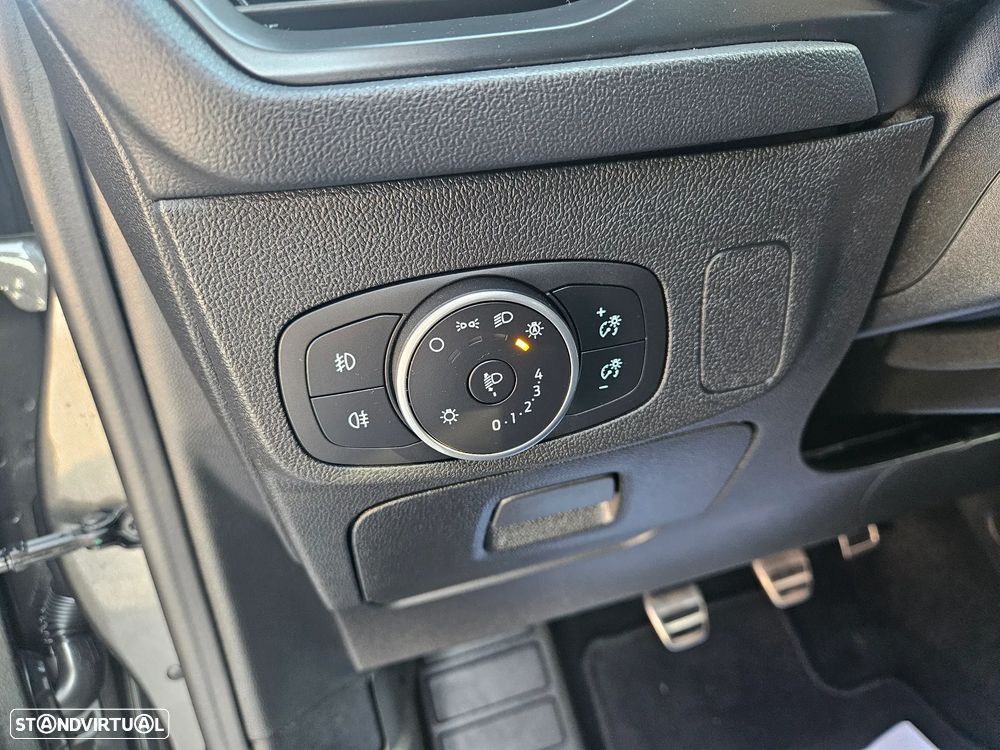 Ford Focus SW 1.0 EcoBoost ST-Line - 25