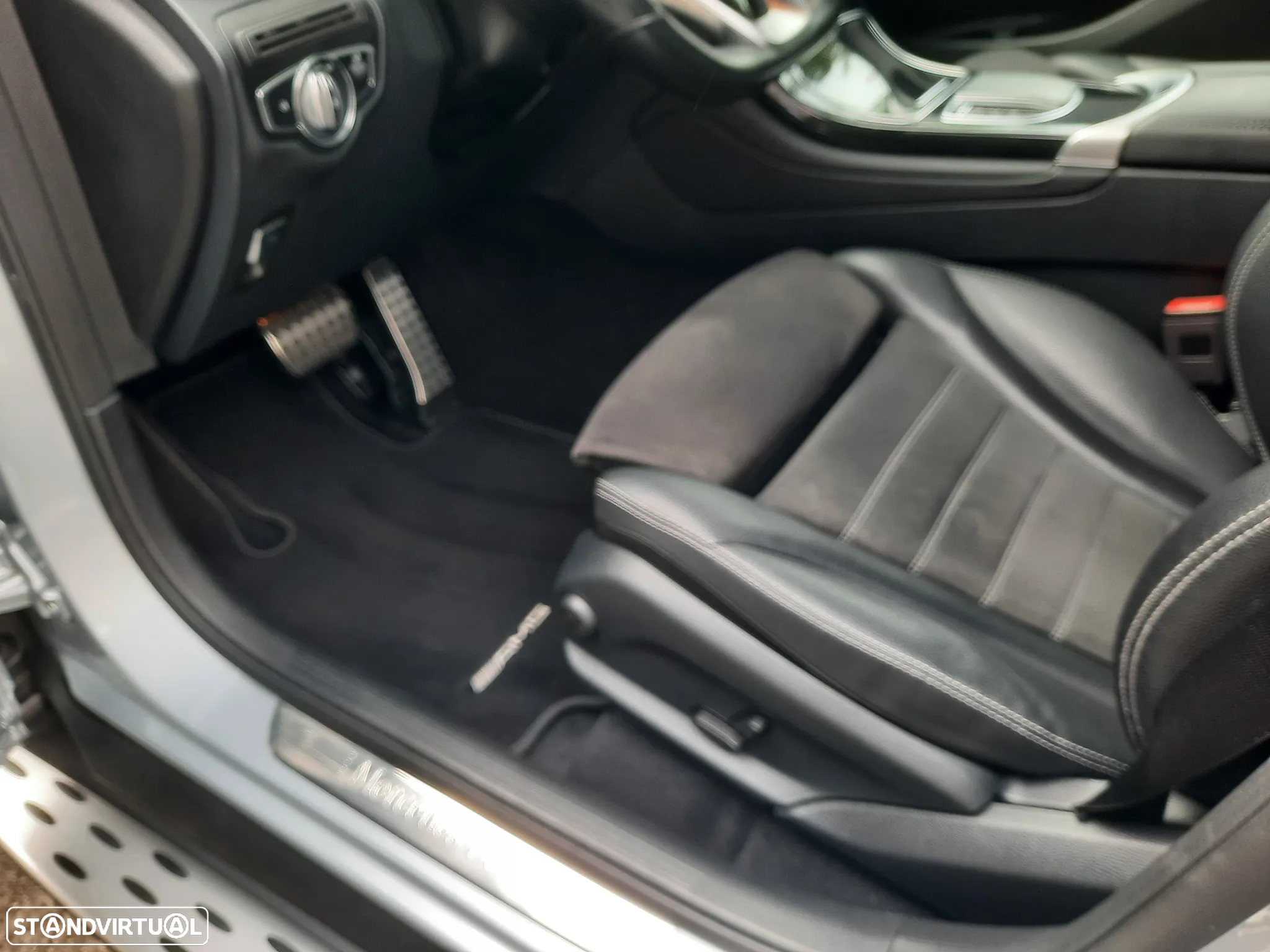 Mercedes-Benz GLC 300 de 4Matic - 35