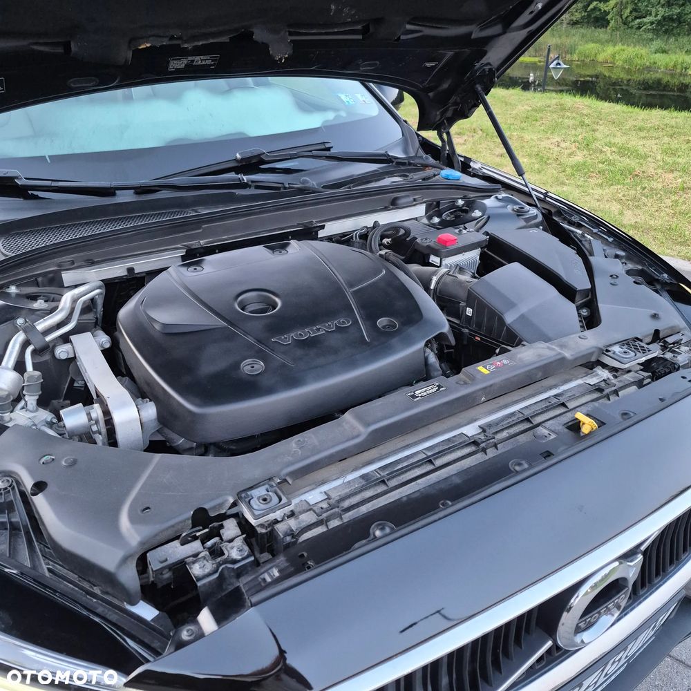 Volvo S60 T5 Momentum Pro - 33
