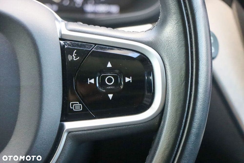 Volvo XC 60 - 28