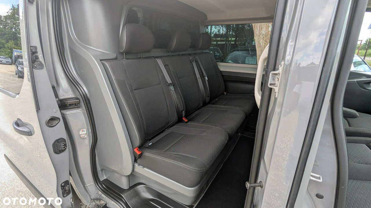 Opel Vivaro - 16