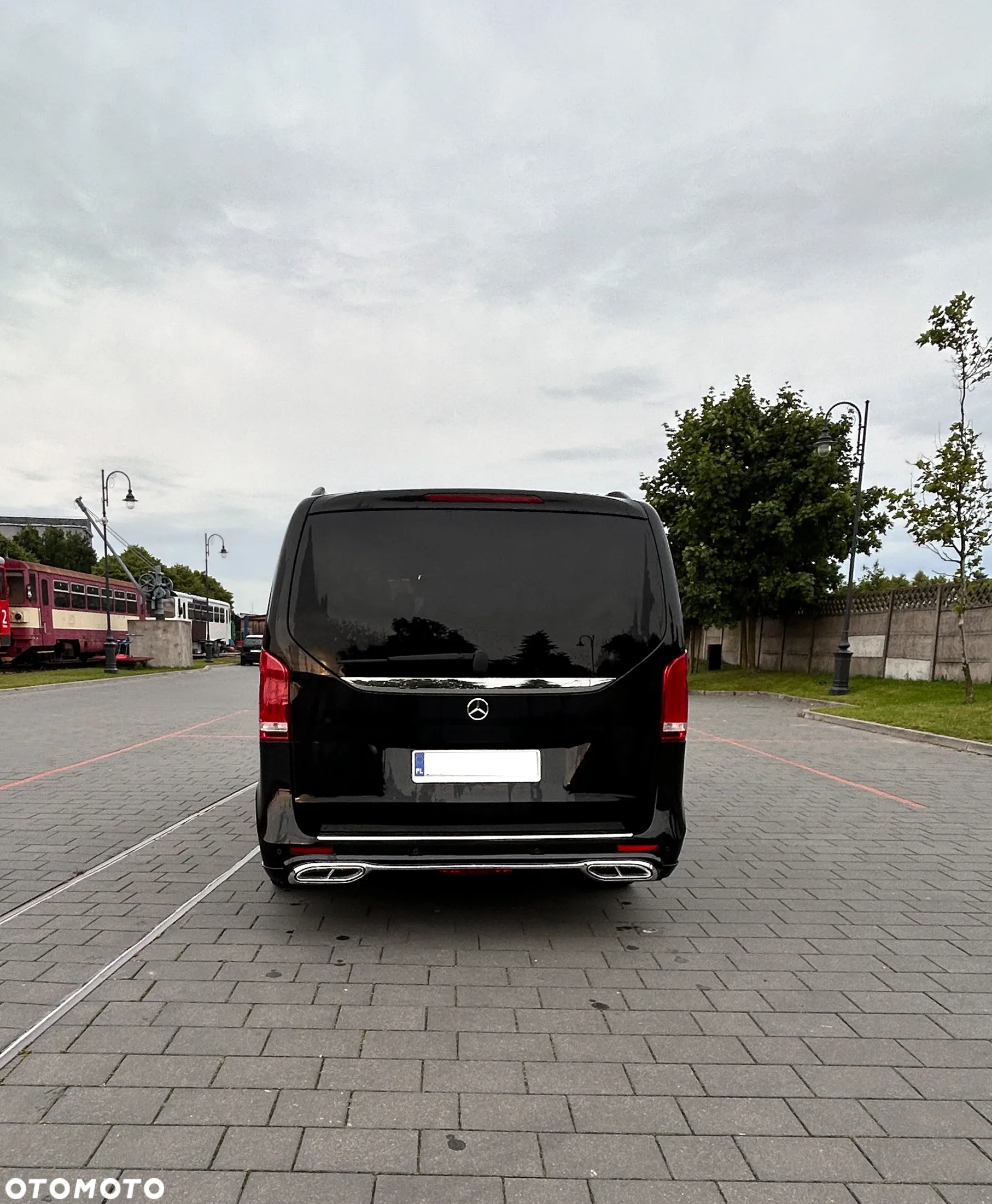 Mercedes-Benz Klasa V 220 (BlueTEC) d Avantgarde 7G-Tronic - 3