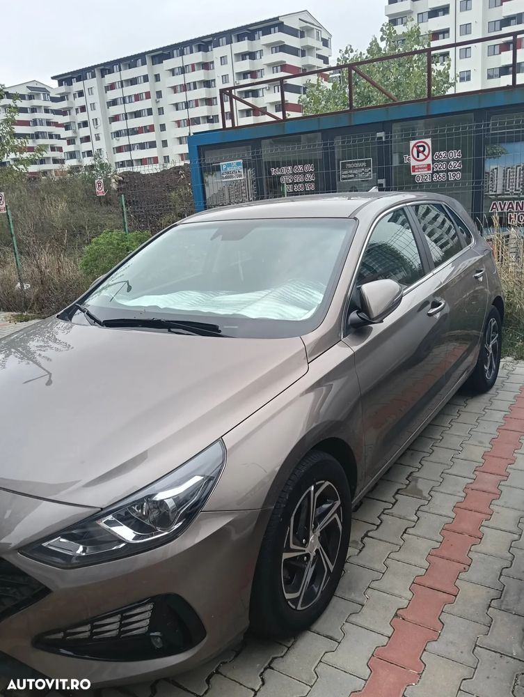 Hyundai i30 1.5 110CP 5DR M/T Comfort - 2