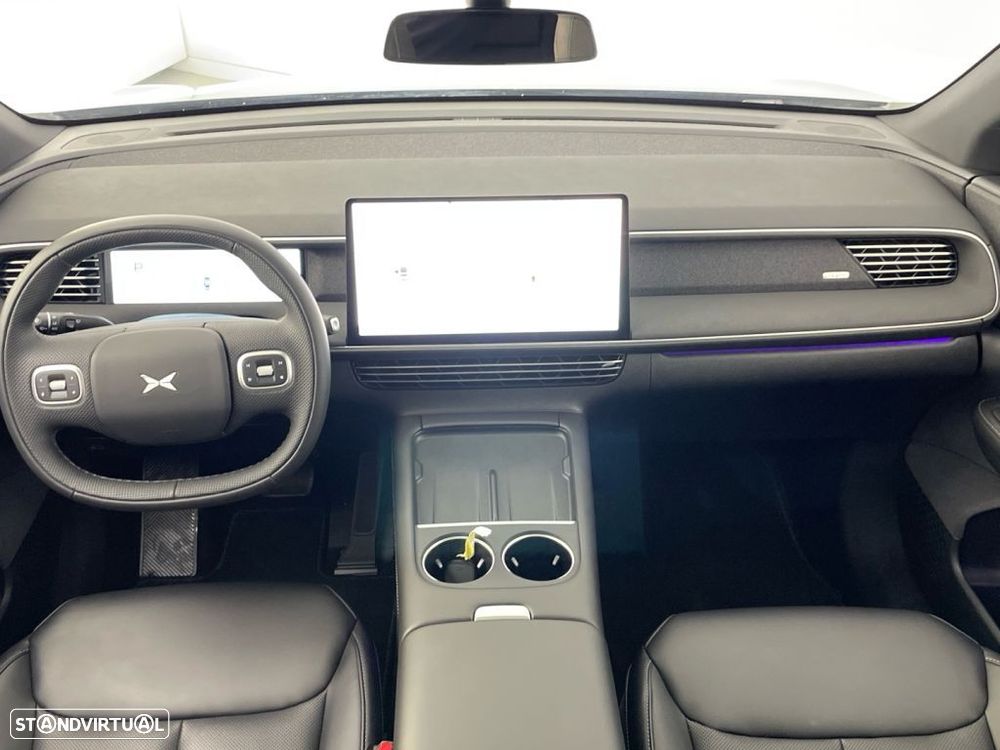 Xpeng G6 80.8 kWh Long Range - 10