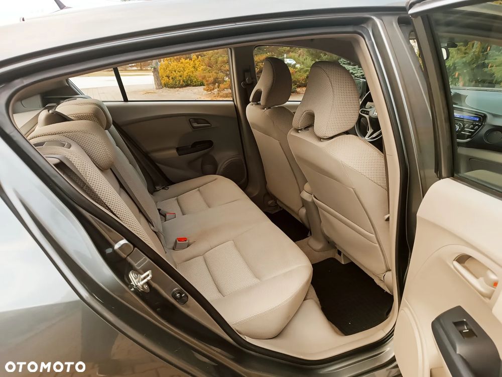 Honda Insight - 20