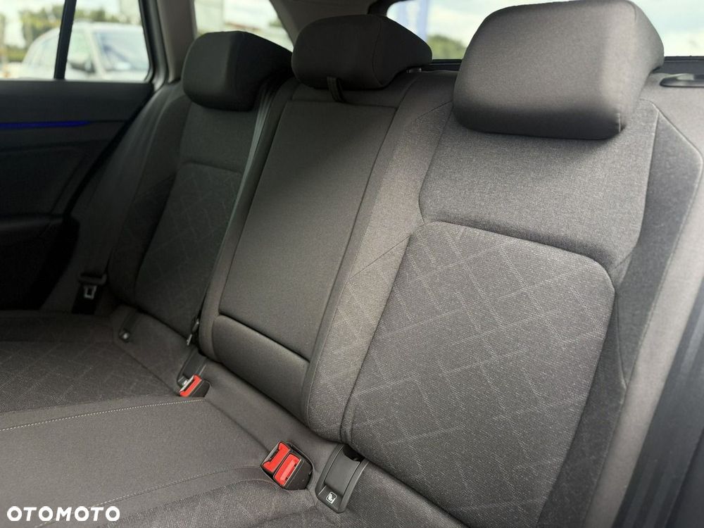 Volkswagen Golf 1.5 eTSI EVO Life DSG - 33