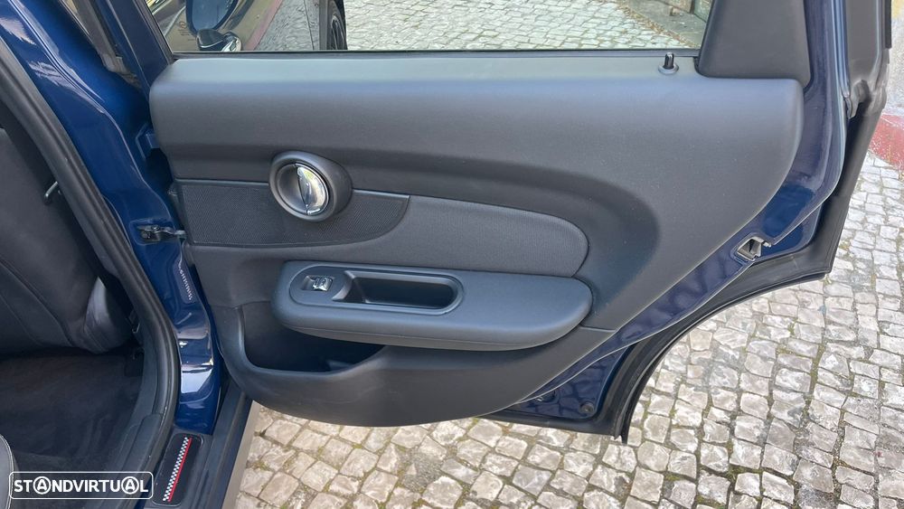 MINI Clubman One D - 17