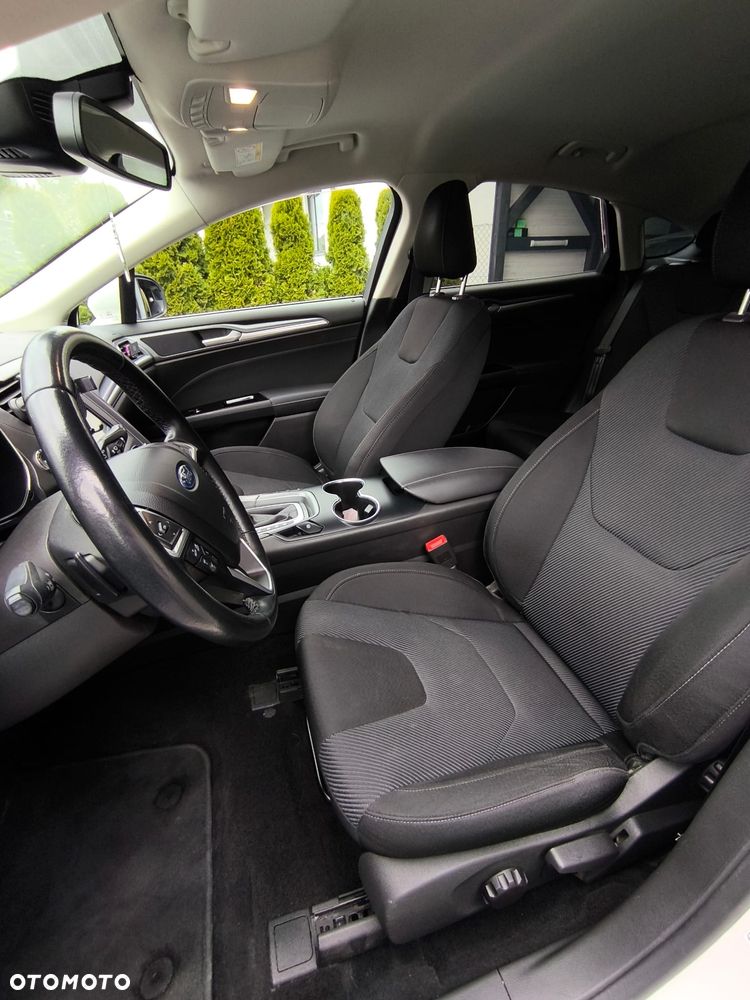 Ford Mondeo 2.0 TDCi Titanium PowerShift - 14