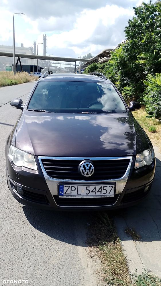 Volkswagen Passat 2.0 TDI DPF Highline - 12
