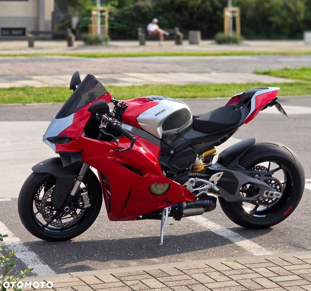 Ducati Panigale V4 - 1