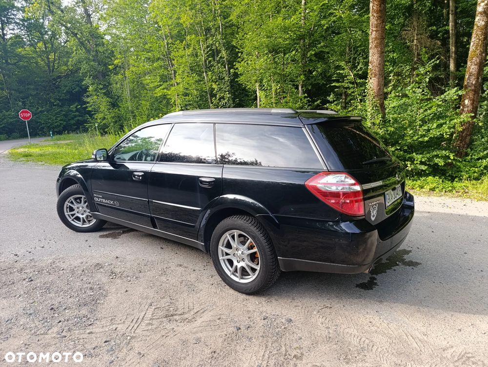Subaru Outback - 7