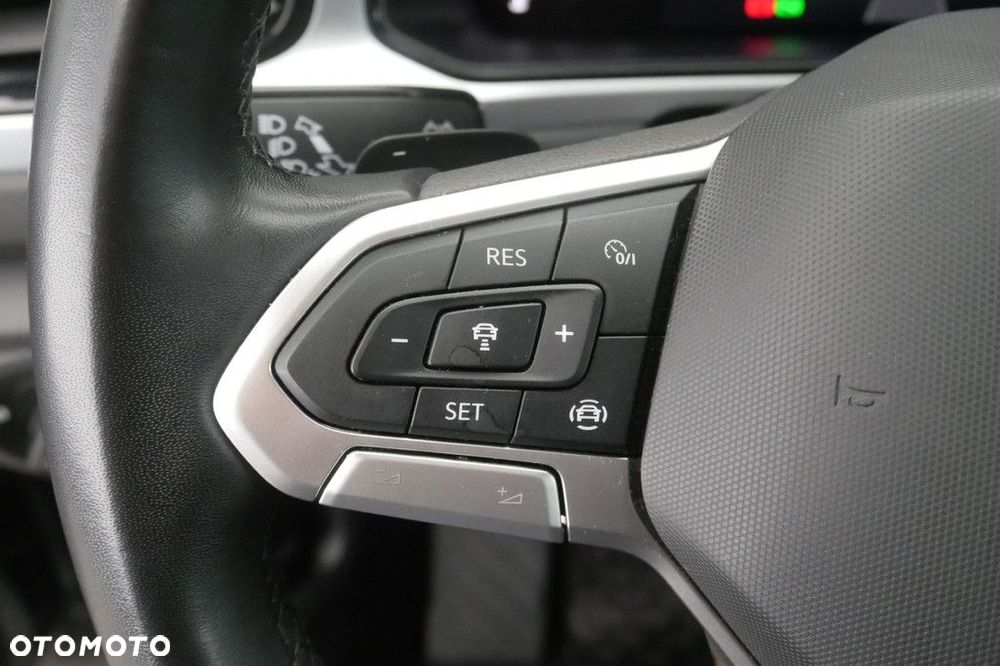 Volkswagen T-Roc 1.5 TSI Life DSG - 22