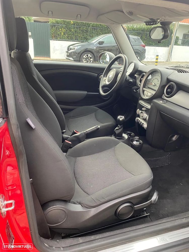 MINI 3 Portas One - 7