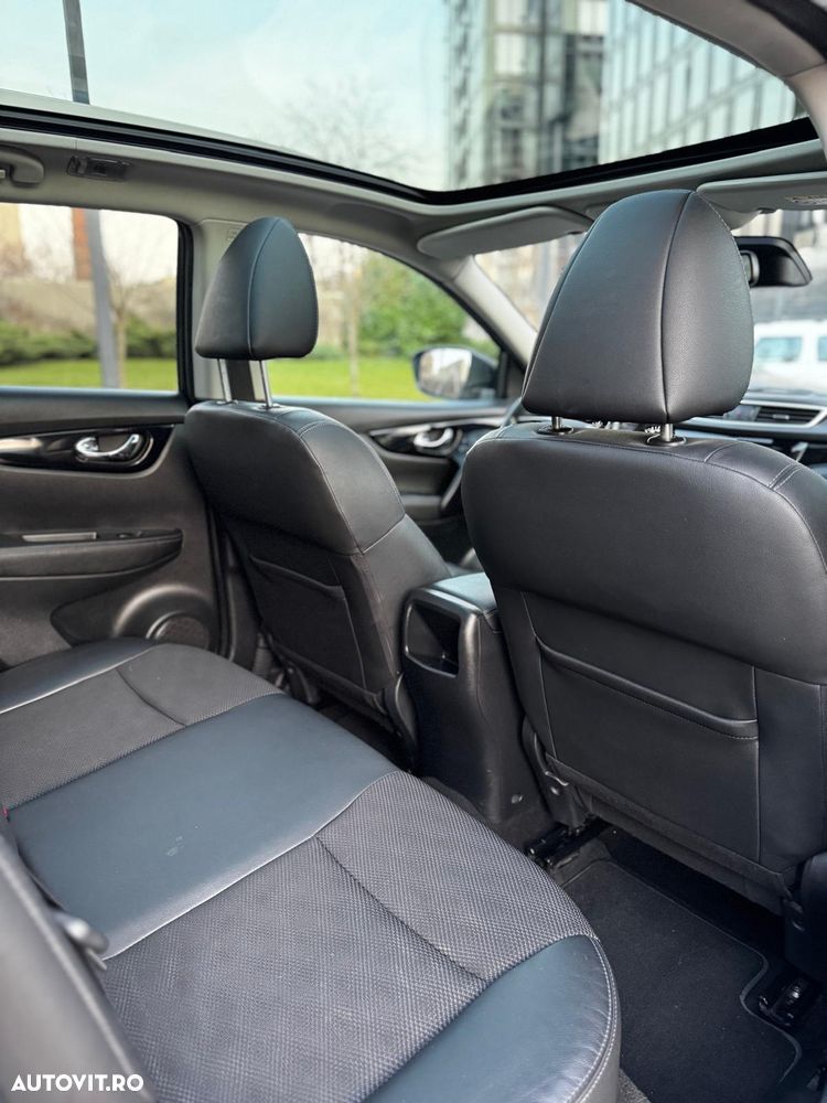 Nissan Qashqai 1.6 DCI Xtronic TEKNA - 17