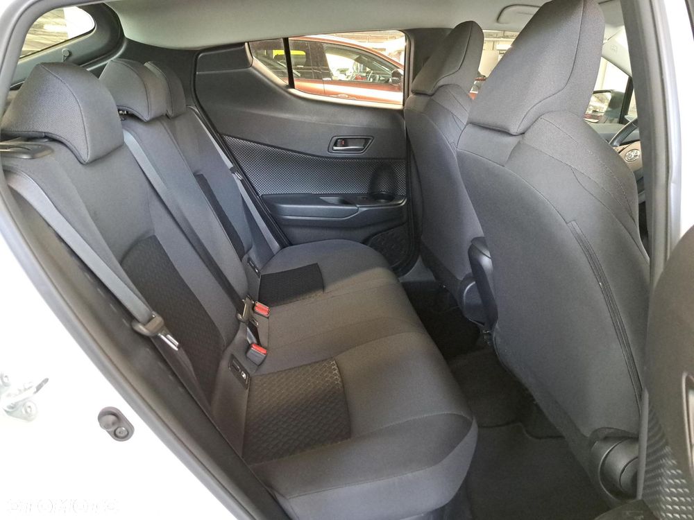 Toyota C-HR 1.8 Hybrid GPF Comfort - 12