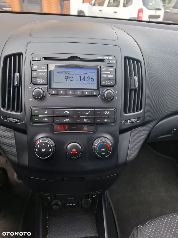 Hyundai i30 1.6 CRDi Classic - 10