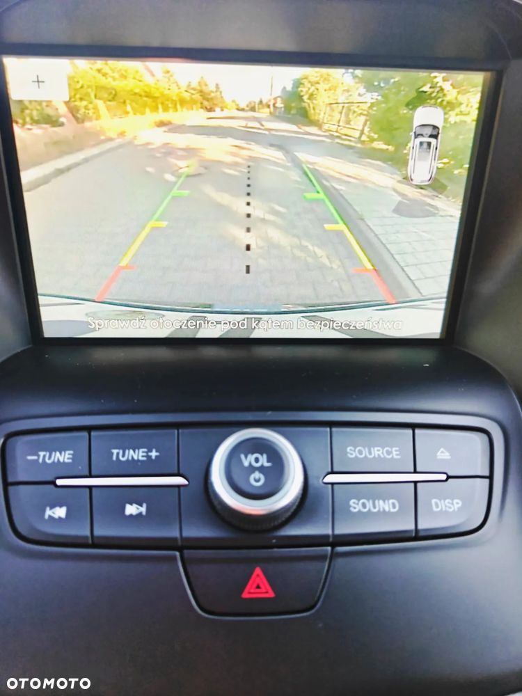 Ford Kuga 2.0 TDCi 2x4 Titanium - 15