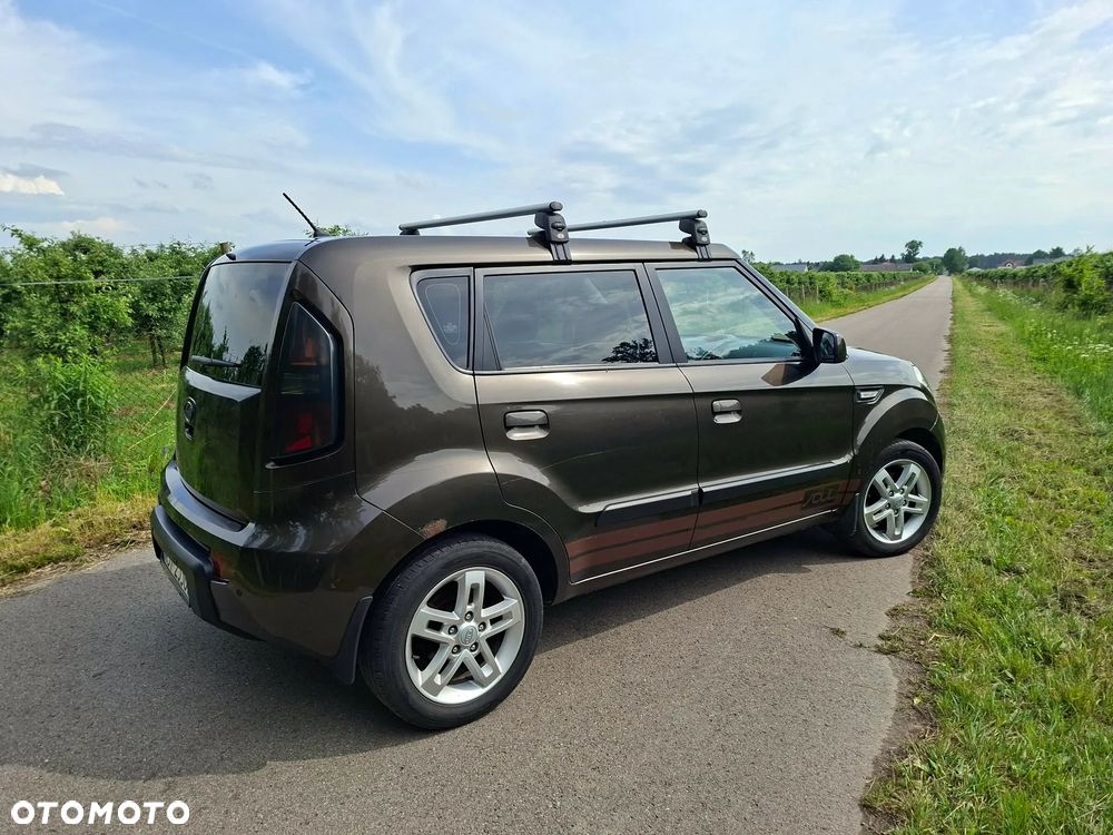 Kia Soul 1.6 CRDI L - 2