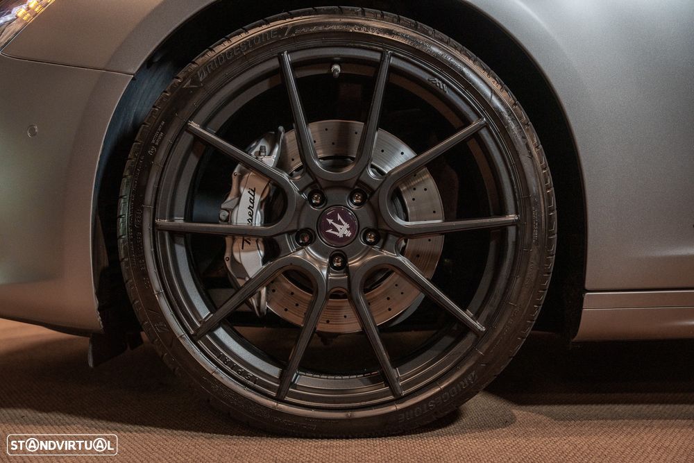 Maserati Ghibli - 12