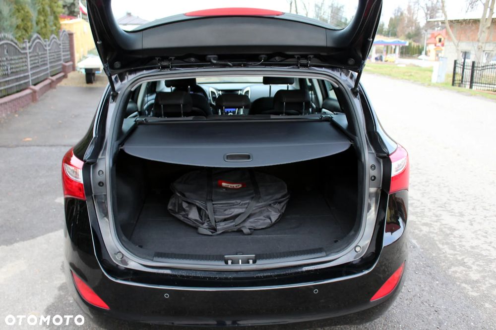 Hyundai i30 1.4 Comfort - 19