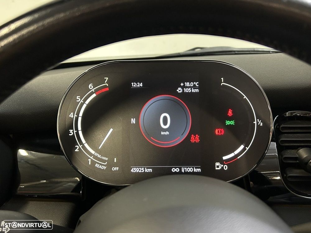 MINI Cabrio One Sport Edition - 31