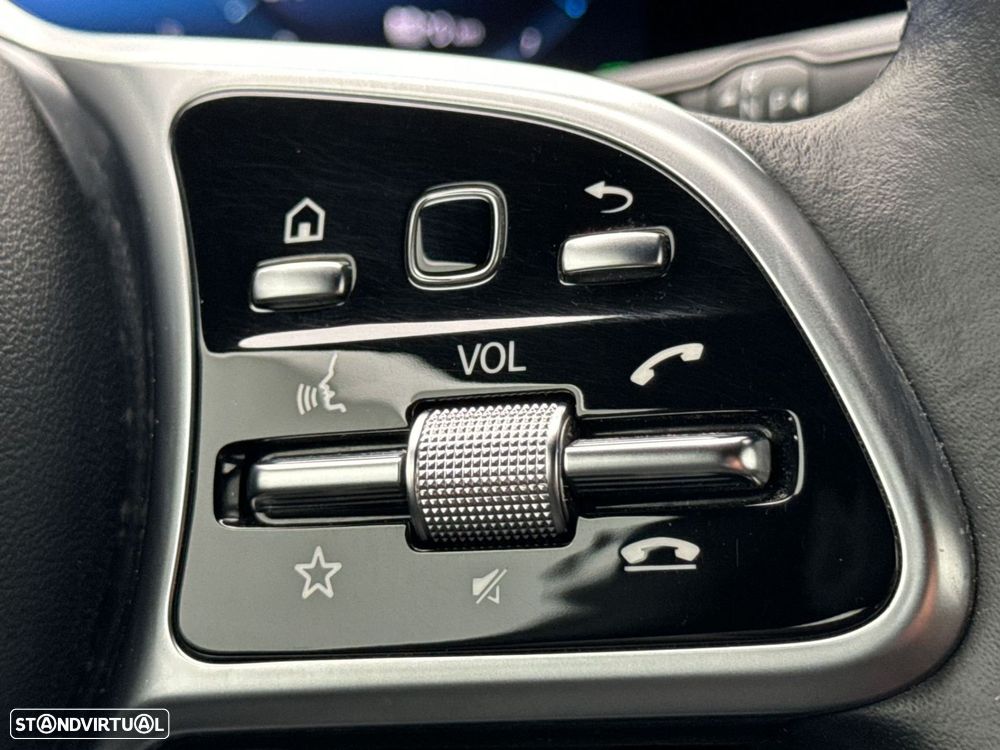 Mercedes-Benz CLA 250 - 22