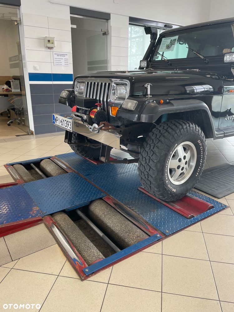 Jeep Wrangler 4.0 - 7