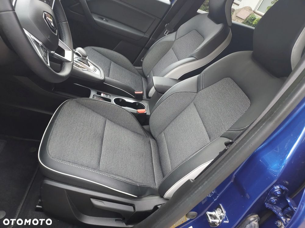 Renault Captur E-TECH 160 INTENS - 18