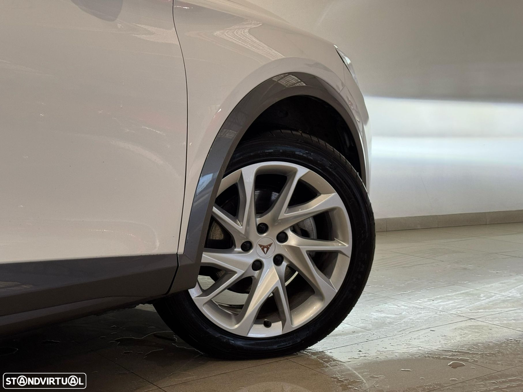 Cupra Formentor 1.4 e-Hybrid Plus DSG - 12