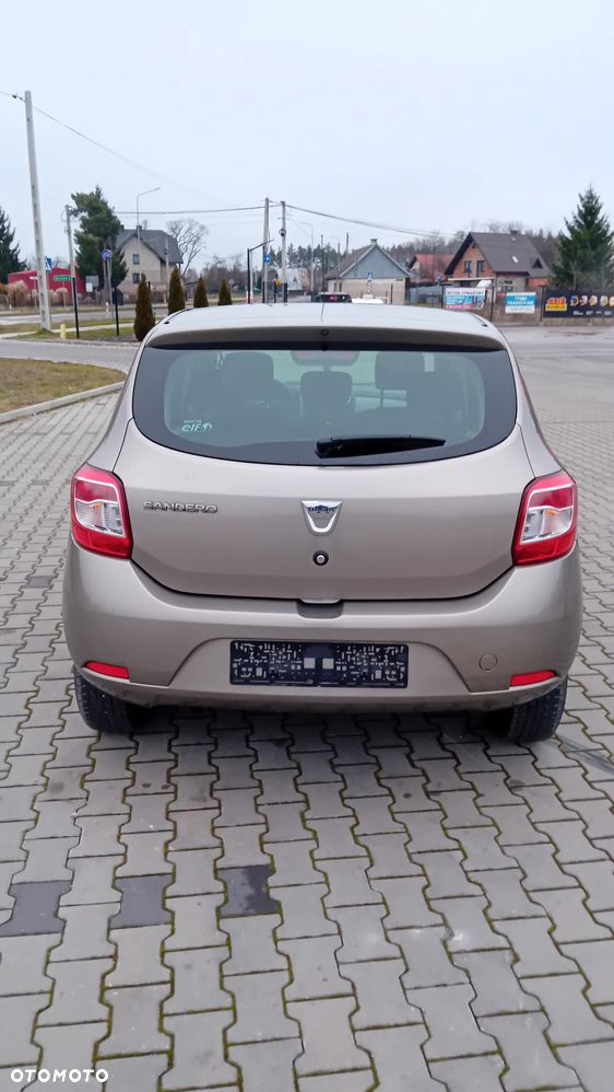 Dacia Sandero 1.2 16V 75 Live - 8