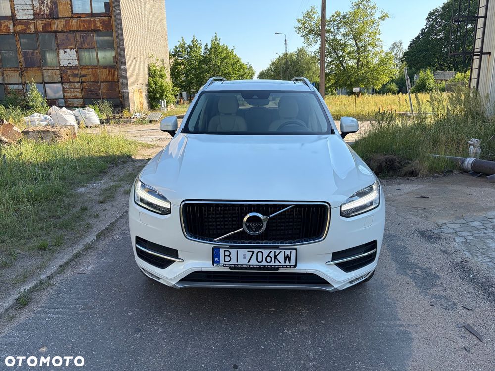 Volvo XC 90 - 3