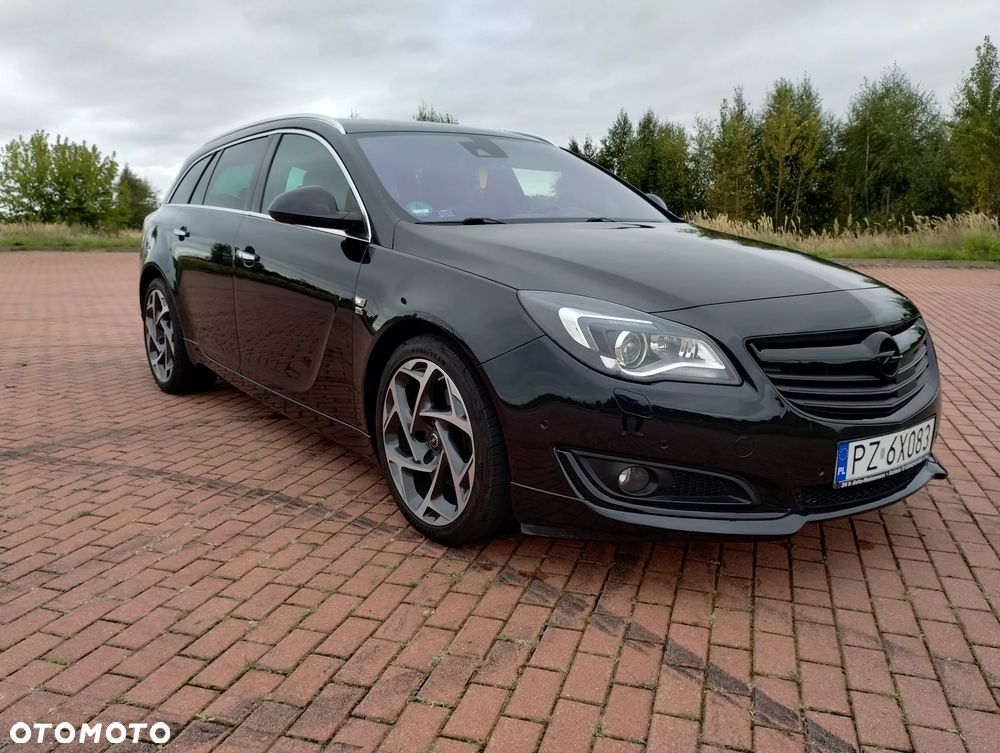 Opel Insignia Sports Tourer 2.0 Diesel Exclusive - 2
