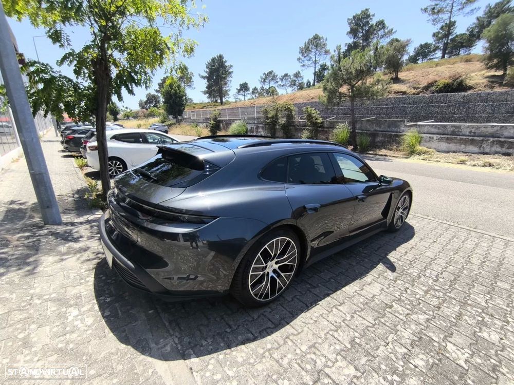 Porsche Taycan Sport Turismo Black Edition - 5