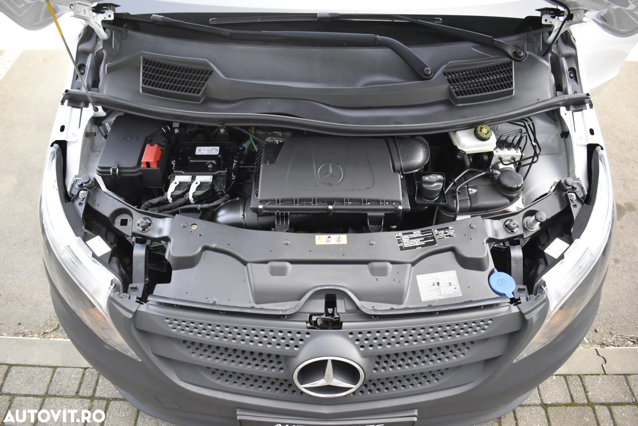 Mercedes-Benz Vito Furgon 114 CDI FWD Long - 33