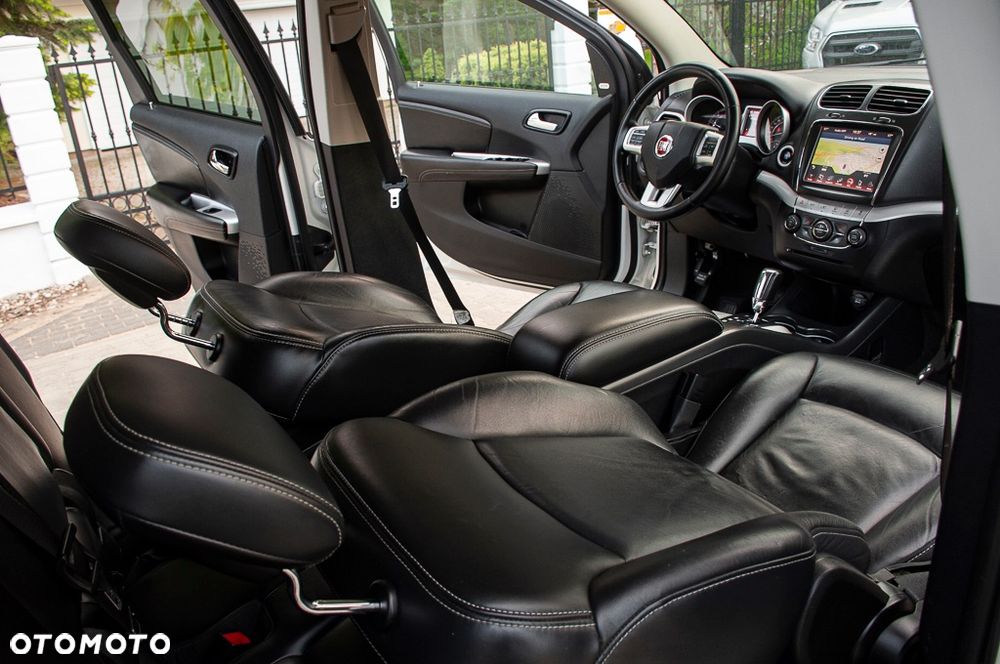 Fiat Freemont 2.0 Multijet 16V DPF Automatik Allrad Cross - 26