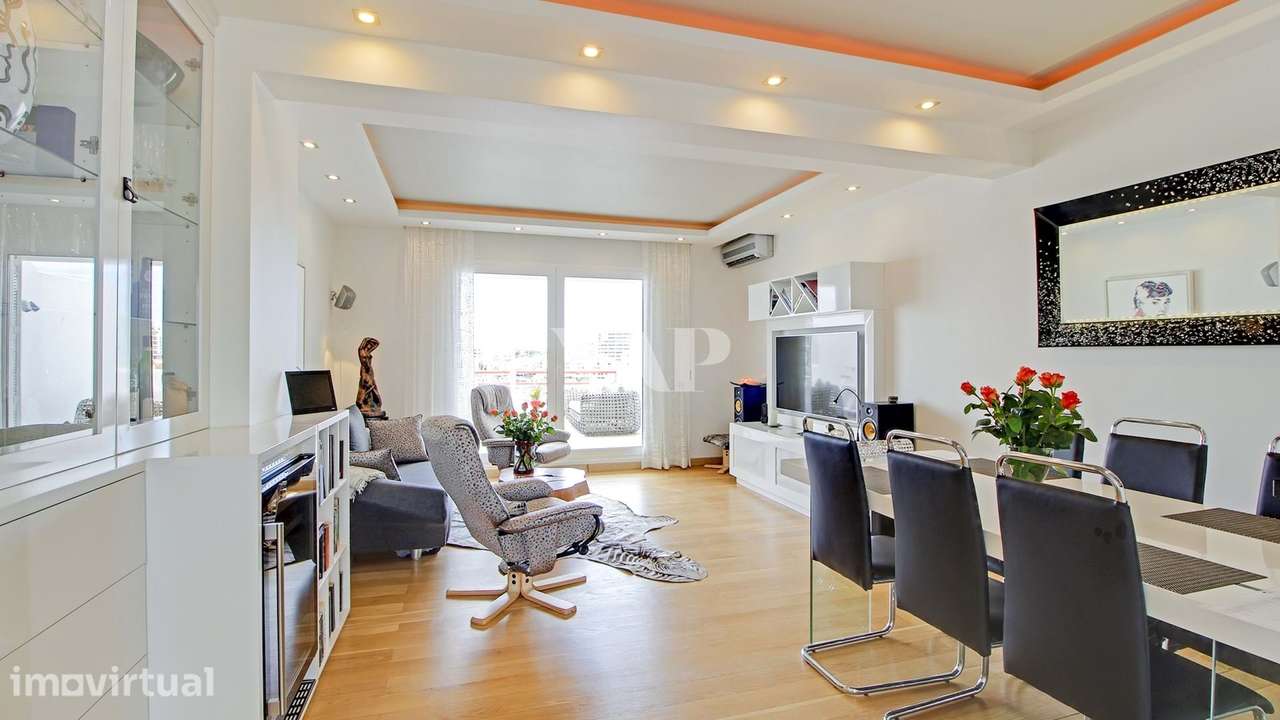 Apartamento de luxo T2 triplex na Marina de Vilamoura - Grande imagem: 3/35