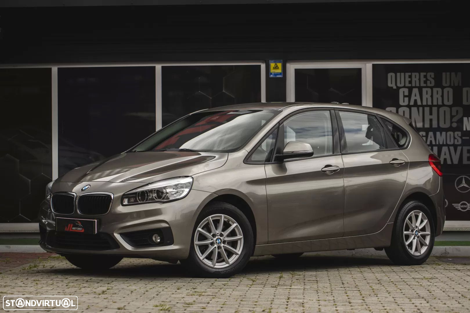 BMW 216 Gran Tourer d - 4