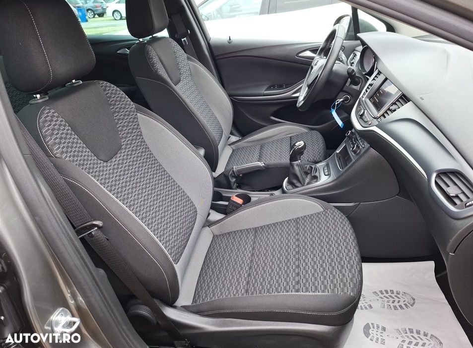 Opel Astra - 15