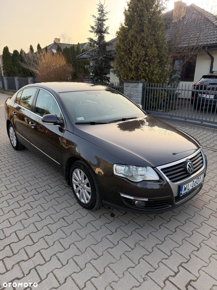 Volkswagen Passat 2.0 TDI Comfortline - 2