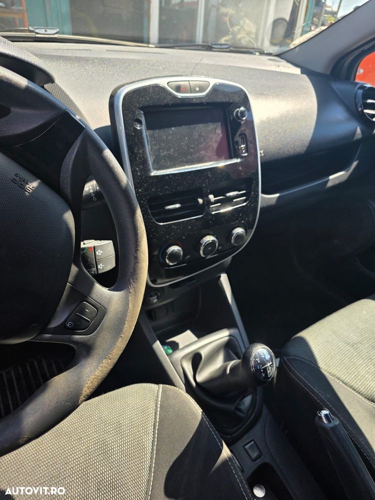 Dezmembram  Renault Clio 4 2018 1.5dci Euro 6 - 6