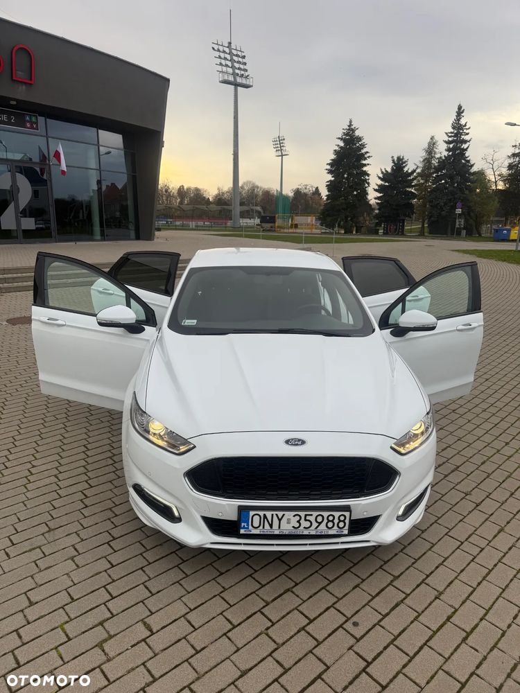 Ford Mondeo 2.0 EcoBoost ST-Line - 12